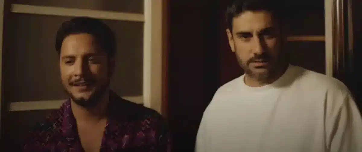 Melendi invita a Manuel Carrasco para regrabar «Con la luna llena»