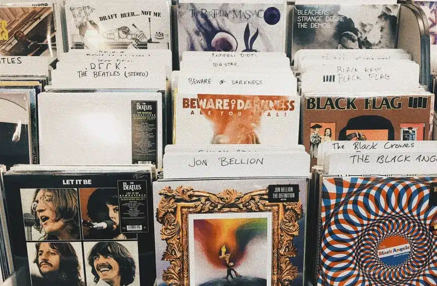 Las mejores tiendas de discos y vinilos de Barcelona (2024)