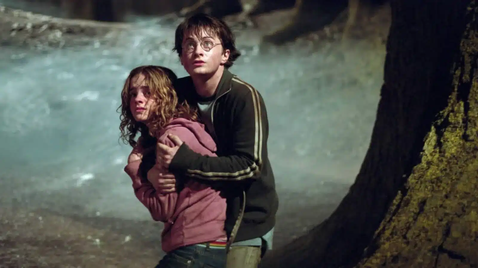Daniel Radcliffe y Emma Watson en Harry Potter y el prisionero de Azkaban