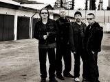 U2