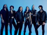 Arch Enemy con Alissa White-Gluz